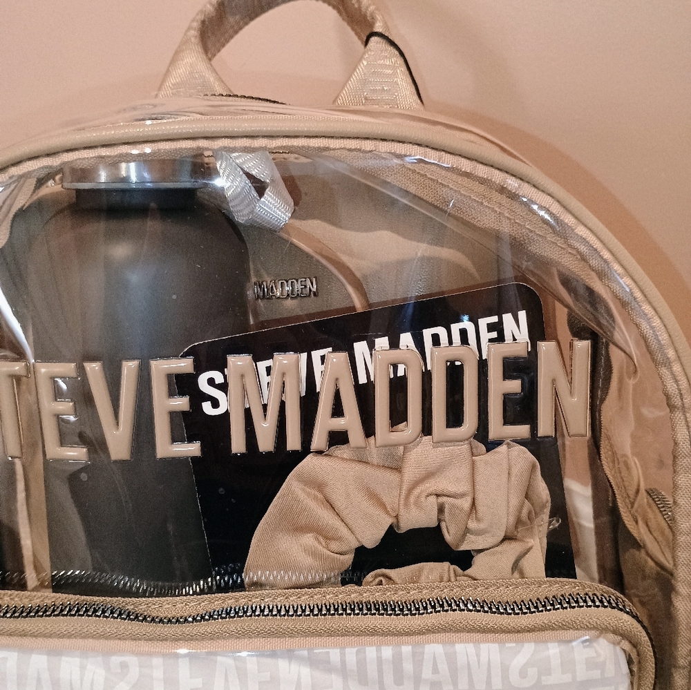 Steve Madden Back Pack - Picture 4 of 4